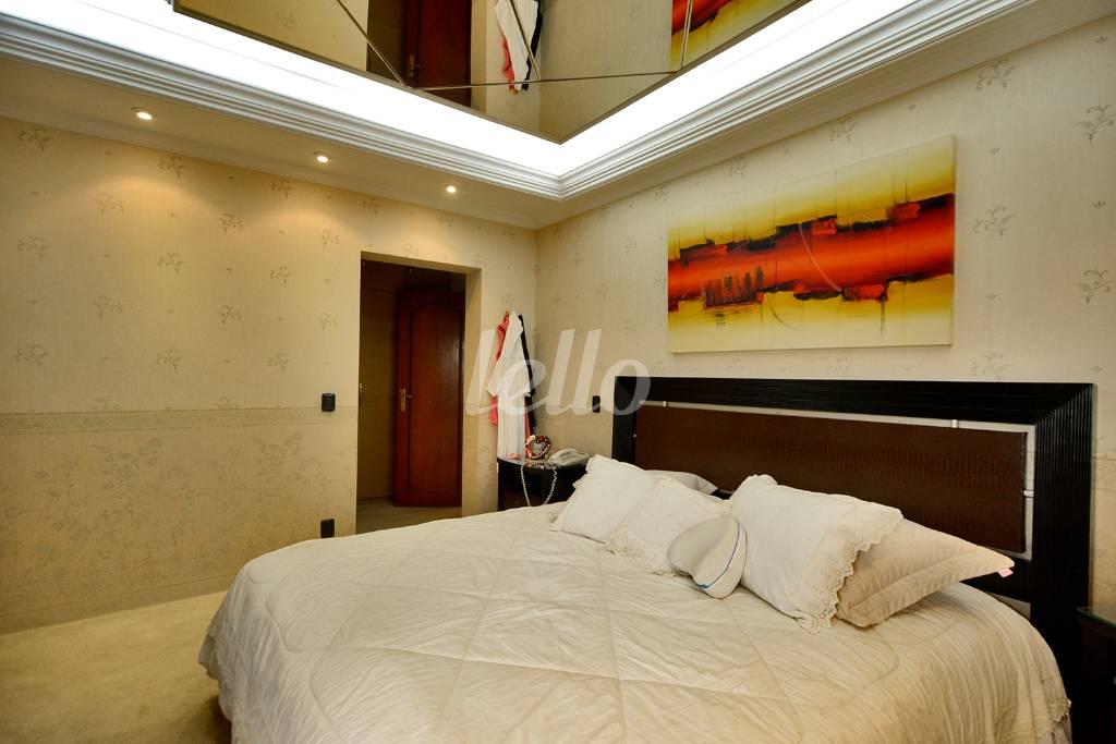 SUÍTE 1 de Apartamento à venda, Padrão com 505 m², 4 quartos e 4 vagas em Jardim da Saúde - São Paulo