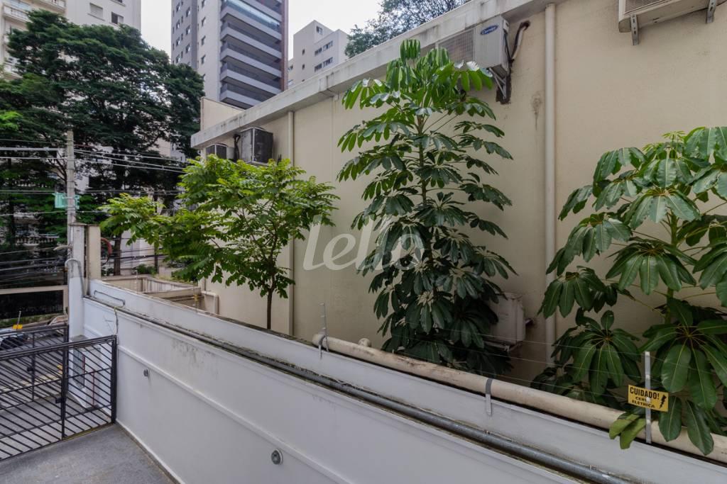VISTA de Apartamento para alugar, Padrão com 157 m², 3 quartos e 1 vaga em Paraíso - São Paulo