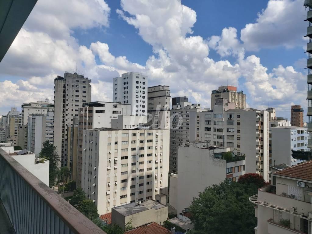 VISTA de Apartamento à venda, Padrão com 190 m², 2 quartos e 2 vagas em Jardins - São Paulo