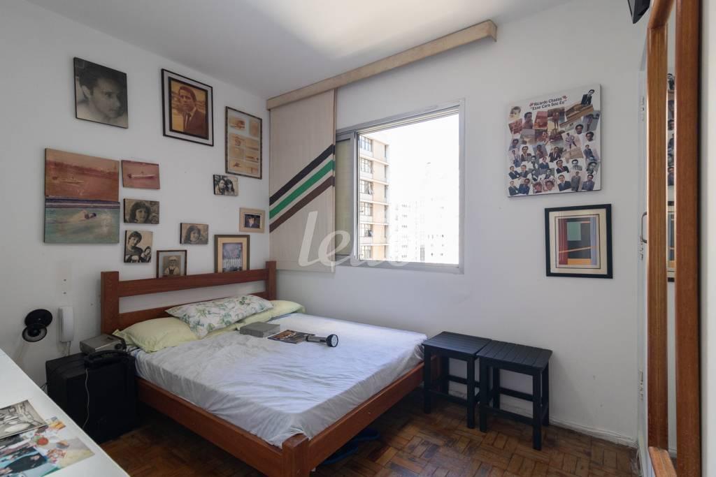 DORMITÓRIO de Apartamento à venda, Padrão com 66 m², 2 quartos e 1 vaga em Jardins - São Paulo