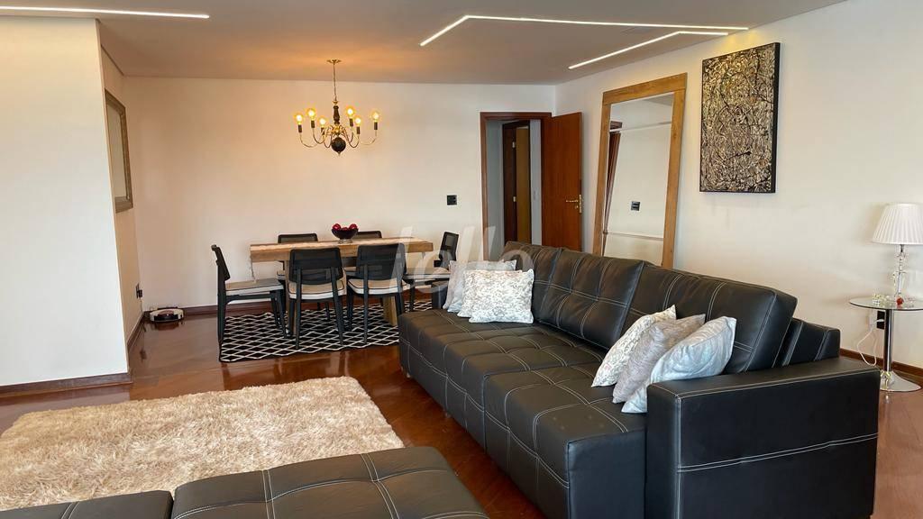 SALA de Apartamento à venda, Padrão com 206 m², 3 quartos e 3 vagas em Barcelona - São Caetano do Sul