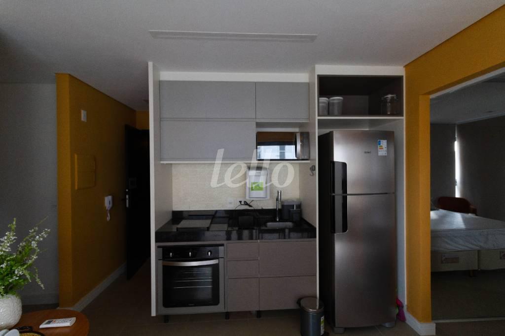 COZINHA de Apartamento para alugar, Padrão com 49 m², 2 quartos e 1 vaga em Pinheiros - São Paulo