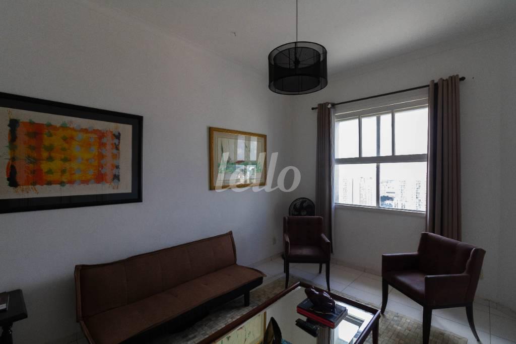 SALAS DE ESTAR E JANTAR de Apartamento para alugar, Padrão com 50 m², 1 quarto e em Campos Elíseos - São Paulo