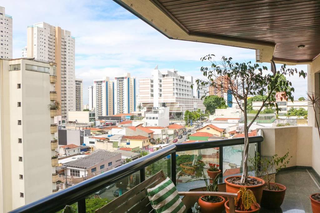 VARANDA de Apartamento à venda, Padrão com 138 m², 3 quartos e 4 vagas em Vila Gomes Cardim - São Paulo