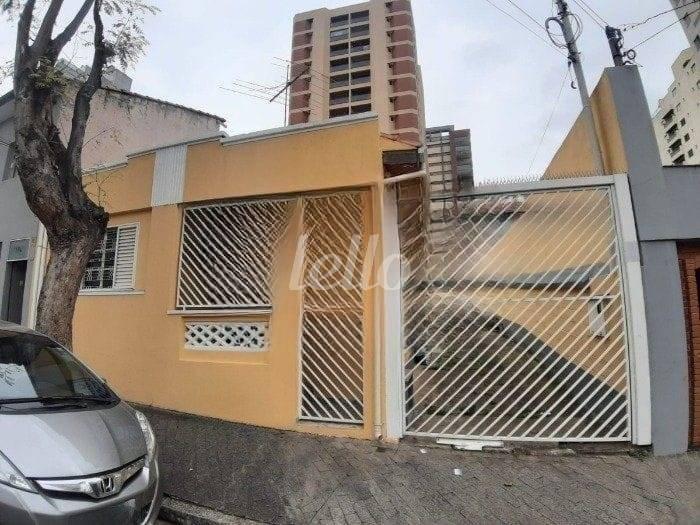 FACHADA de Casa à venda, térrea com 228 m², 2 quartos e em Santa Paula - São Caetano do Sul