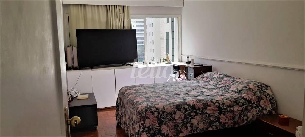DORMITÓRIO de Apartamento à venda, Padrão com 130 m², 3 quartos e 1 vaga em Higienópolis - São Paulo