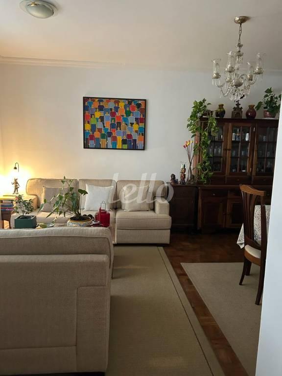 SALA de Apartamento à venda, Padrão com 120 m², 3 quartos e 1 vaga em Paraíso - São Paulo