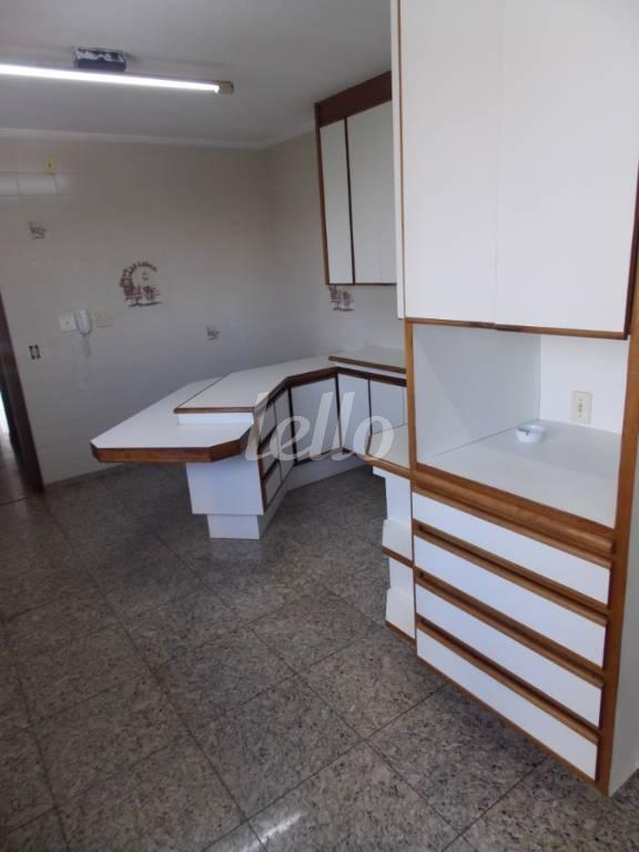 COZINHA de Apartamento à venda, Padrão com 189 m², 3 quartos e 2 vagas em Tatuapé - São Paulo