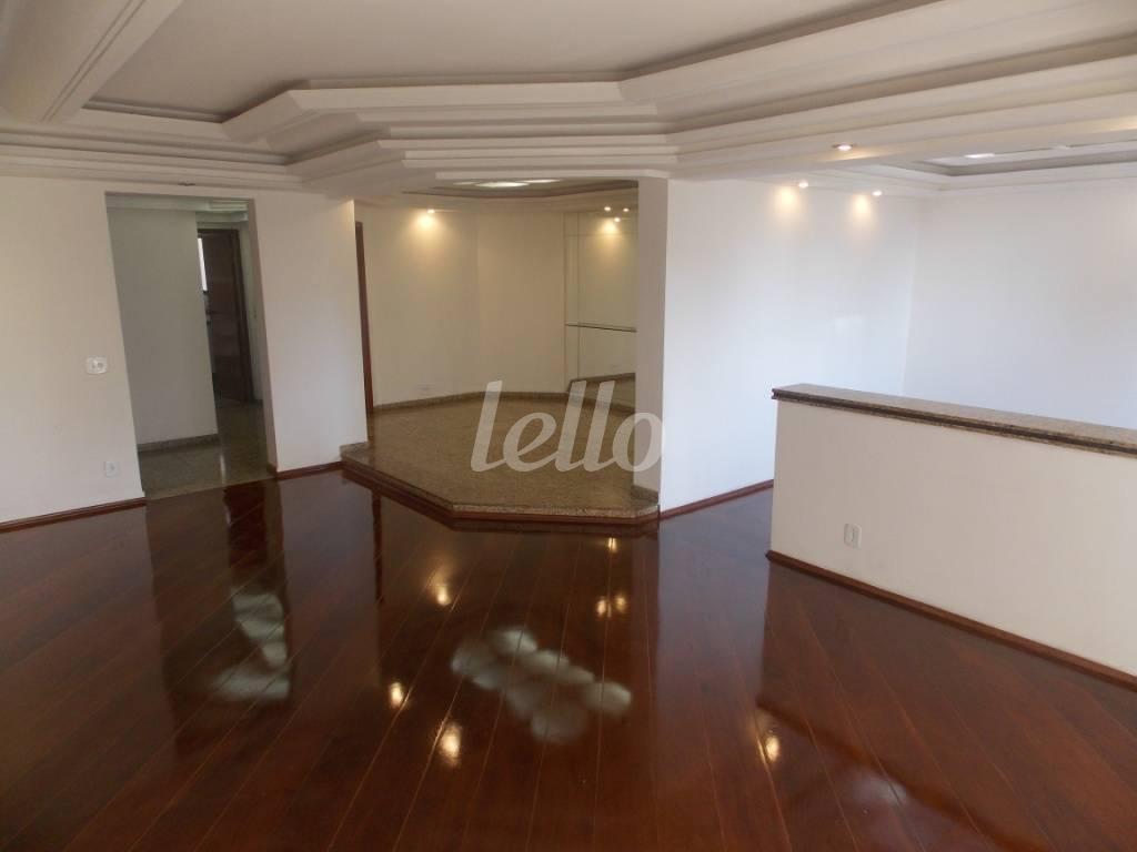 SALA de Apartamento à venda, Padrão com 189 m², 3 quartos e 2 vagas em Tatuapé - São Paulo