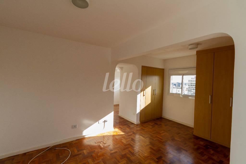 DORMITÓRIO 1 de Apartamento à venda, cobertura - Padrão com 130 m², 1 quarto e 2 vagas em Vila Clementino - São Paulo