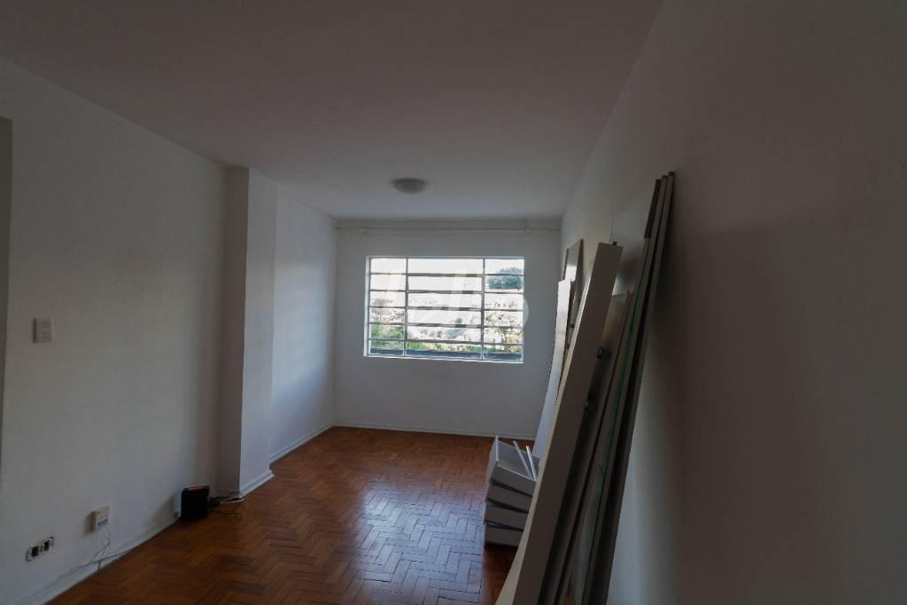 STUDIO de Apartamento para alugar, Padrão com 32 m², 1 quarto e em Vila Mariana - São Paulo