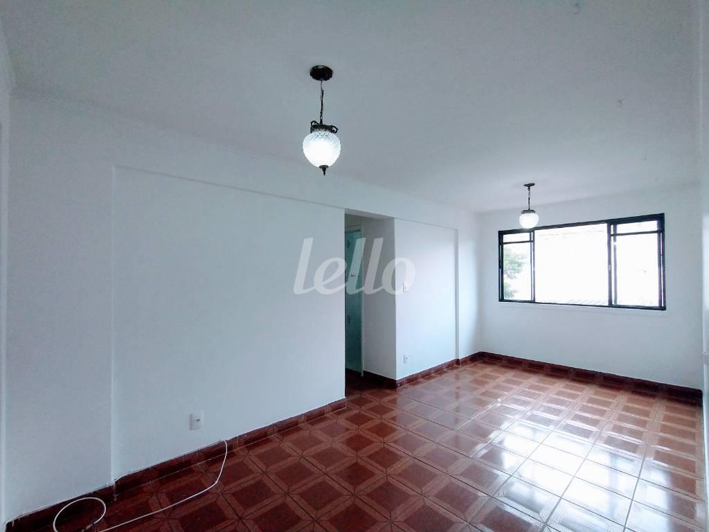 SALA de Apartamento para alugar, Padrão com 55 m², 2 quartos e 1 vaga em Brás - São Paulo