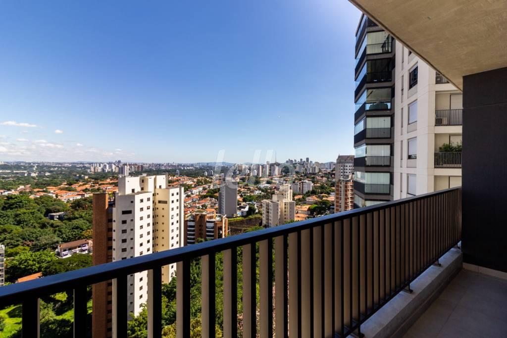 VARANDA de Apartamento para alugar, Padrão com 68 m², 2 quartos e 1 vaga em Sumarezinho - São Paulo