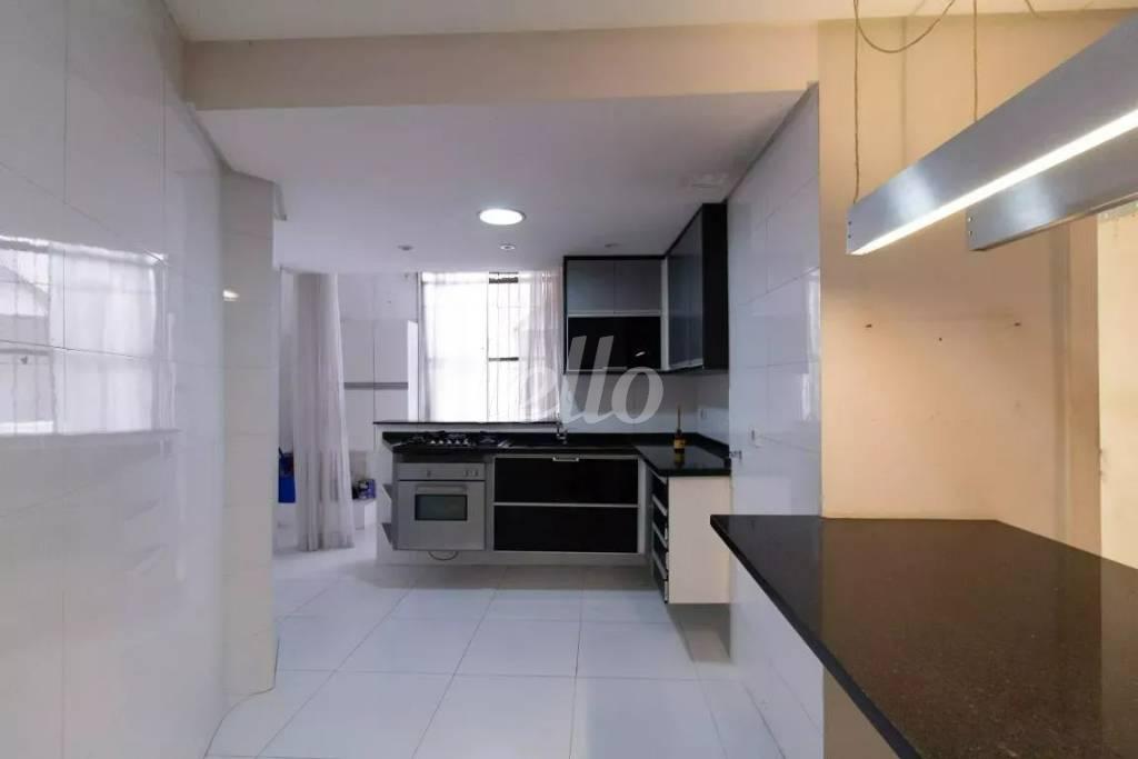 COZINHA de Apartamento para alugar, Padrão com 40 m², 1 quarto e em Santa Efigenia - São Paulo