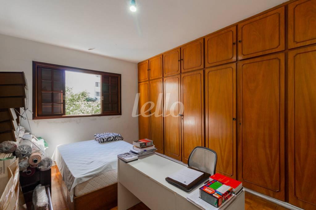 QUARTO1 de Casa para alugar, sobrado com 350 m², 4 quartos e 2 vagas em Vila Mariana - São Paulo
