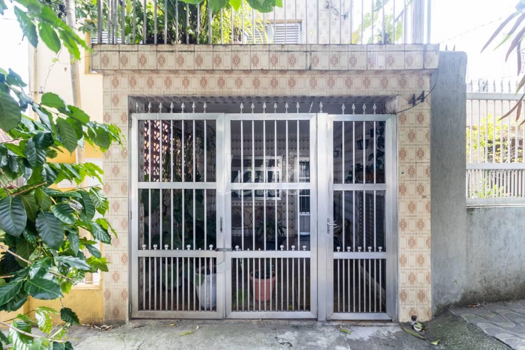 FACHADA de Casa à venda, sobrado com 102 m², 2 quartos e 1 vaga em Mooca - São Paulo