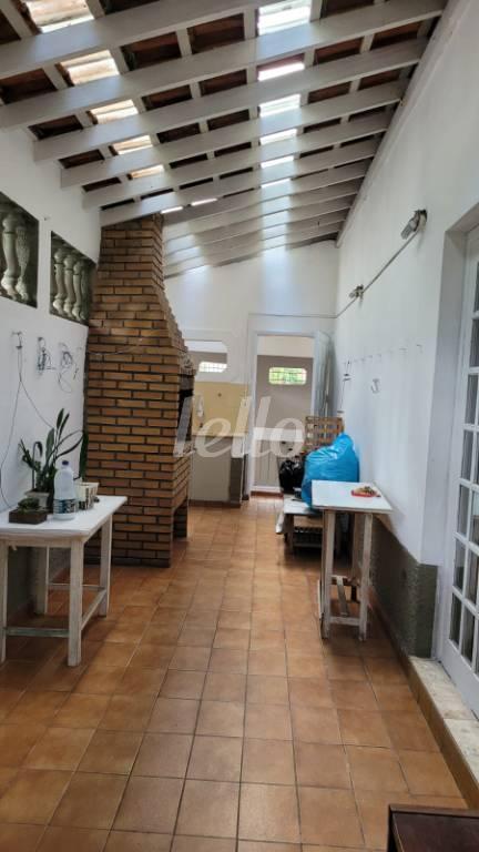 ÁREA GOURMET de Casa à venda, sobrado com 250 m², 5 quartos e 3 vagas em Vila Cordeiro - São Paulo