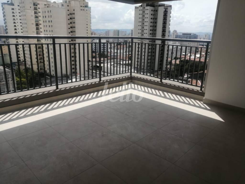VARANDA GOURMET de Apartamento à venda, Padrão com 129 m², 3 quartos e 2 vagas em Mooca - São Paulo
