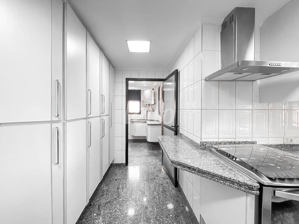 44 COZINHA de Apartamento à venda, Padrão com 185 m², 4 quartos e 3 vagas em Parque da Mooca - São Paulo