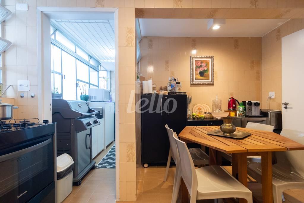 LELLO-24 de Apartamento à venda, Padrão com 90 m², 2 quartos e 1 vaga em Mooca - São Paulo