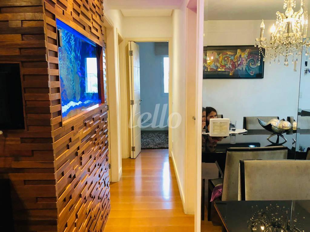 ACESSO AOS DORMITÓRIOS de Apartamento à venda, Padrão com 75 m², 2 quartos e 1 vaga em Campestre - Santo André