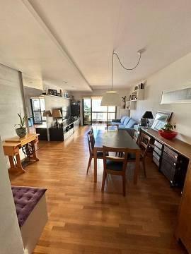 LIVING de Apartamento à venda, Padrão com 113 m², 3 quartos e 2 vagas em Vila Olímpia - São Paulo