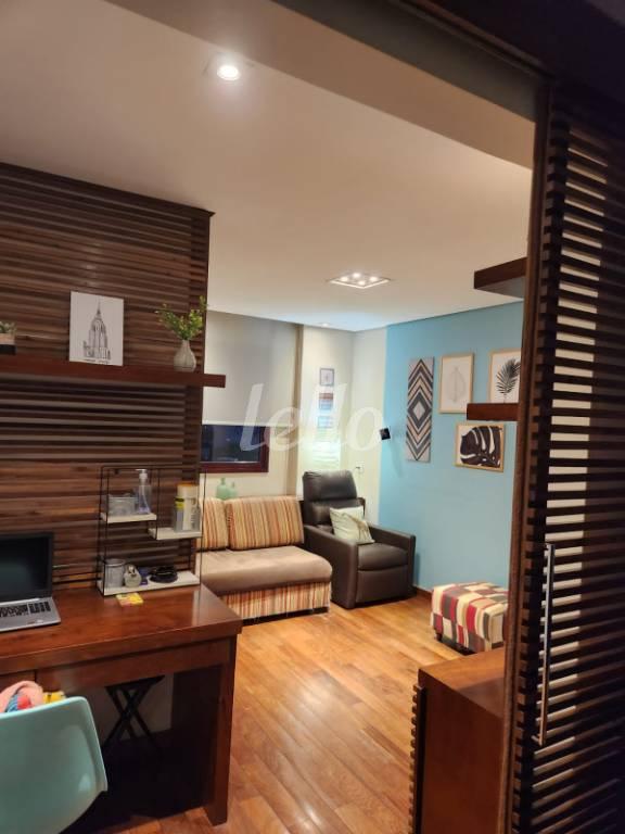 SALA de Apartamento à venda, Padrão com 115 m², 2 quartos e 2 vagas em Santana - São Paulo