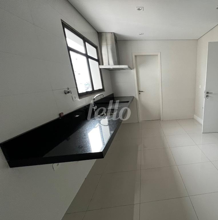 COZINHA de Apartamento à venda, Padrão com 142 m², 3 quartos e 2 vagas em Mooca - São Paulo