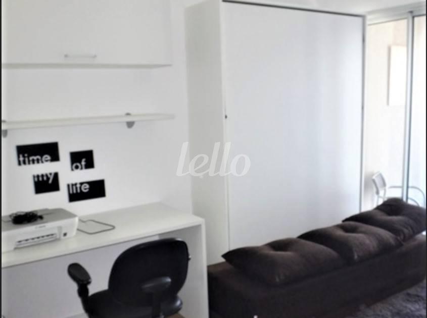 LIVING de Apartamento à venda, Padrão com 33 m², 1 quarto e 1 vaga em Cidade Monções - São Paulo