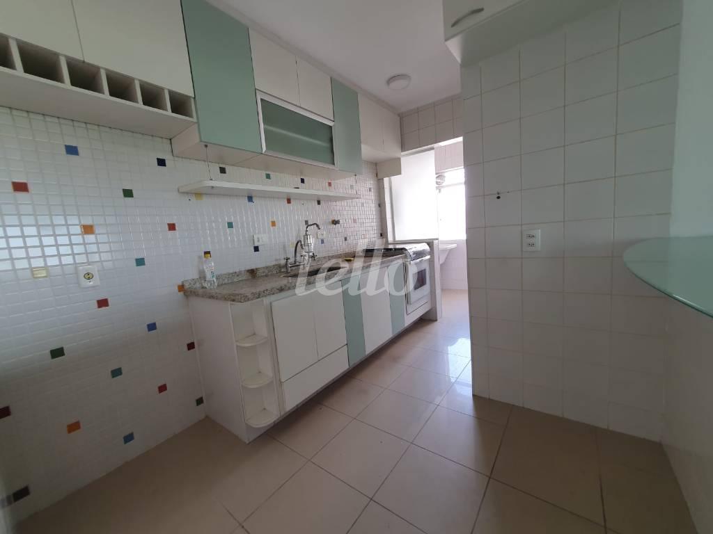 COZINHA de Apartamento à venda, Padrão com 64 m², 2 quartos e 1 vaga em Jardim Das Laranjeiras - São Paulo
