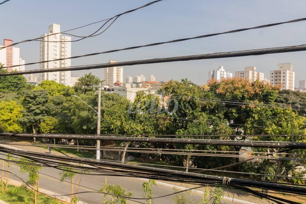 VISTA DO QUARTO de Apartamento para alugar, Padrão com 44 m², 2 quartos e em Parque Vitória - São Paulo