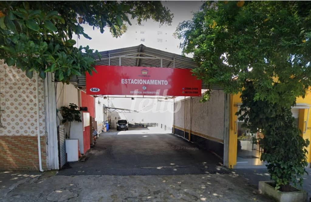 TERRENO de Área / Terreno para alugar, Padrão com 160 m², e em Vila Gomes Cardim - São Paulo