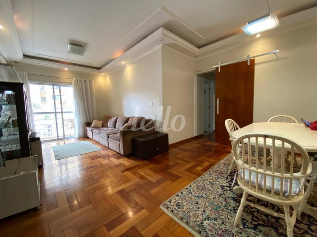 SALA DOIS AMBIENTES de Apartamento à venda, Padrão com 108 m², 3 quartos e 2 vagas em Vila Bastos - Santo André
