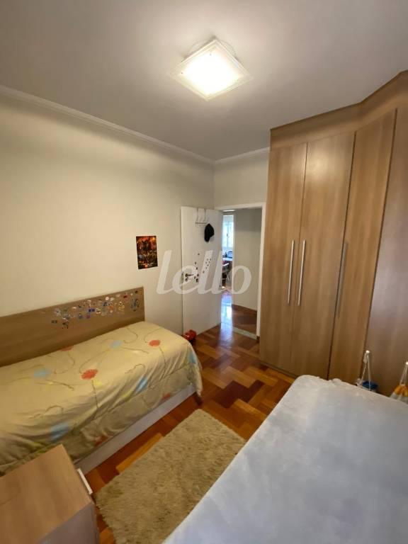 DORMITÓRIO de Apartamento à venda, Padrão com 108 m², 3 quartos e 2 vagas em Vila Bastos - Santo André
