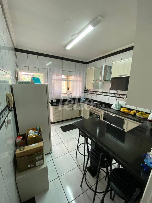 COZINHA de Apartamento à venda, Padrão com 108 m², 3 quartos e 2 vagas em Vila Bastos - Santo André