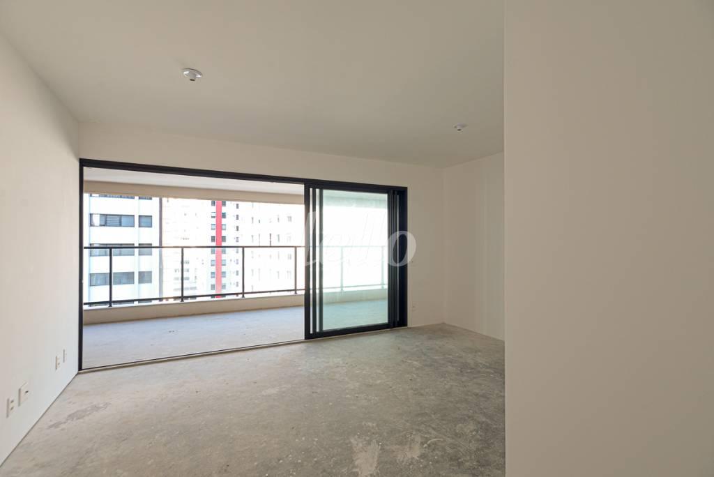 SALA de Apartamento à venda, Padrão com 145 m², 4 quartos e 2 vagas em Vila Mariana - São Paulo