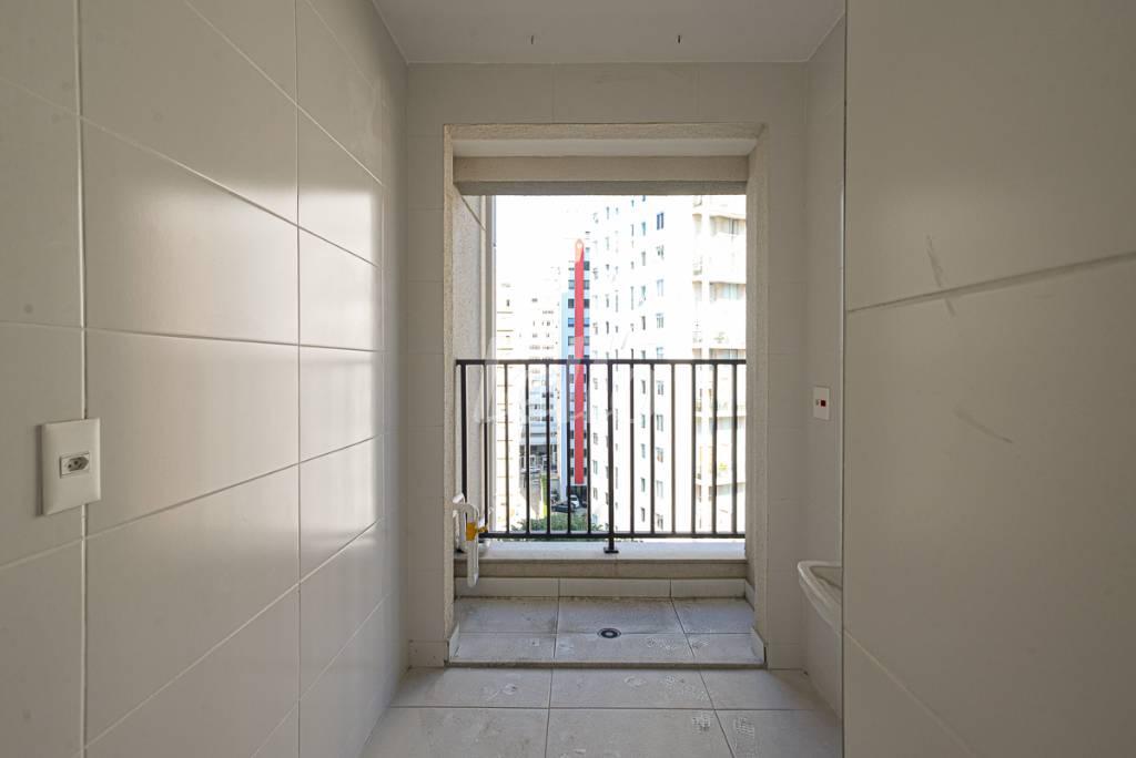 ÁREA DE SERVIÇO de Apartamento à venda, Padrão com 145 m², 4 quartos e 2 vagas em Vila Mariana - São Paulo