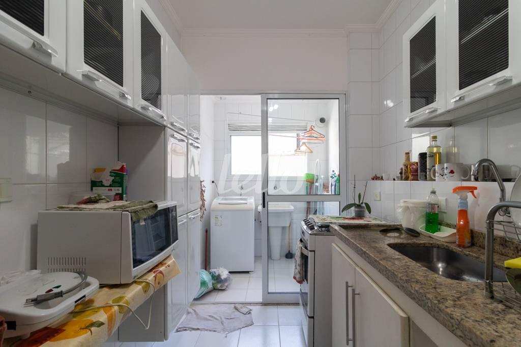 COZINHA de Apartamento à venda, Padrão com 55 m², 2 quartos e 1 vaga em Vila Carrão - São Paulo