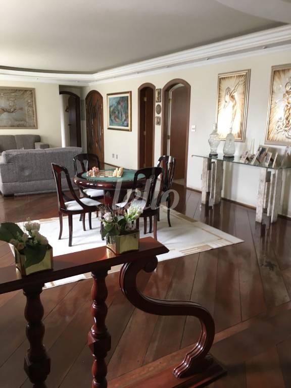 SALA de Apartamento à venda, Padrão com 270 m², 4 quartos e 3 vagas em Jardim - Santo André