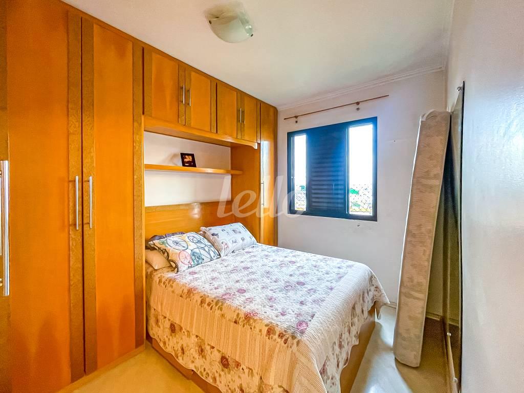 12 QUARTO 1 de Apartamento à venda, Padrão com 61 m², 2 quartos e 1 vaga em Vila Bertioga - São Paulo