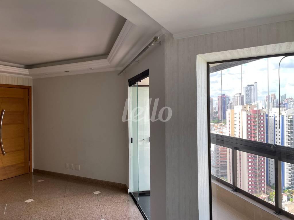 SALA de Apartamento à venda, Padrão com 133 m², 3 quartos e 2 vagas em Vila Regente Feijó - São Paulo