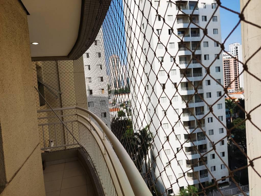VISTA VARANDA de Apartamento à venda, Padrão com 58 m², 2 quartos e 1 vaga em Vila Gomes Cardim - São Paulo