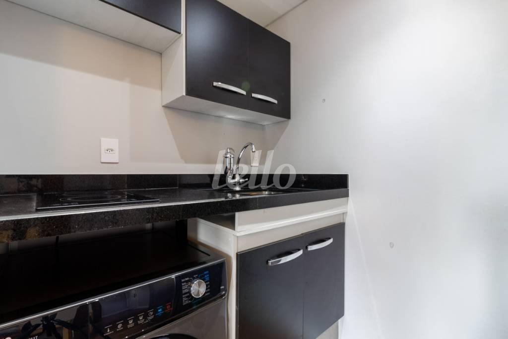 COZINHA de Apartamento para alugar, Padrão com 33 m², 1 quarto e 1 vaga em Pinheiros - São Paulo