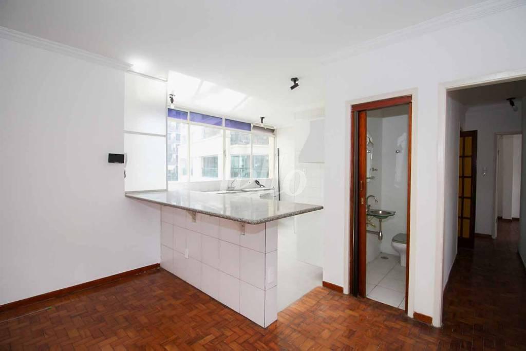 SALA de Apartamento à venda, Padrão com 127 m², 3 quartos e 1 vaga em Jardim Paulista - São Paulo