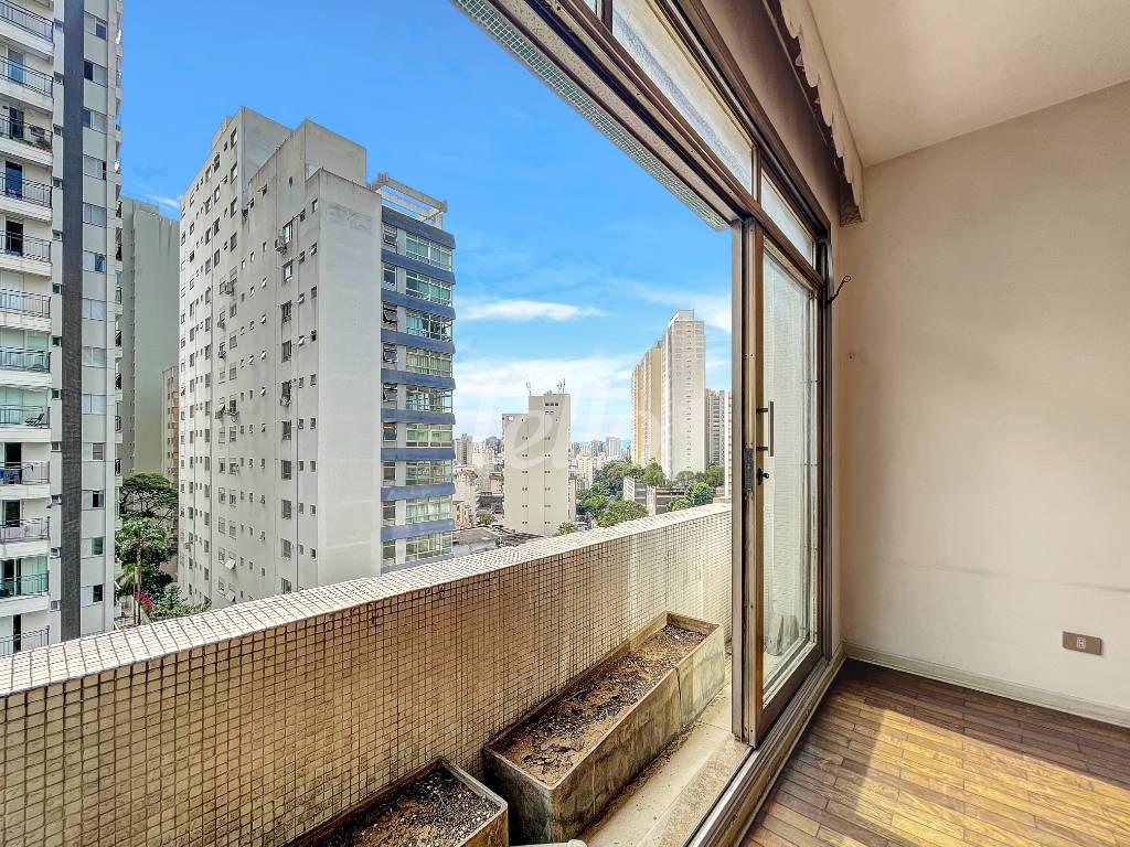 SALA/SACADA de Apartamento à venda, Padrão com 284 m², 4 quartos e 3 vagas em Jardim Paulista - São Paulo