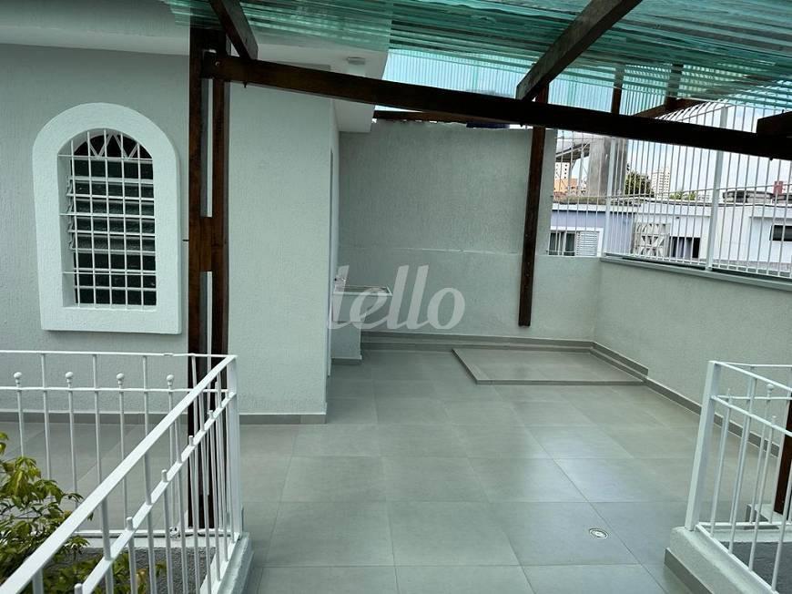 PISO SUPERIOR de Casa à venda, sobrado com 232 m², 4 quartos e 2 vagas em Santo Amaro - São Paulo