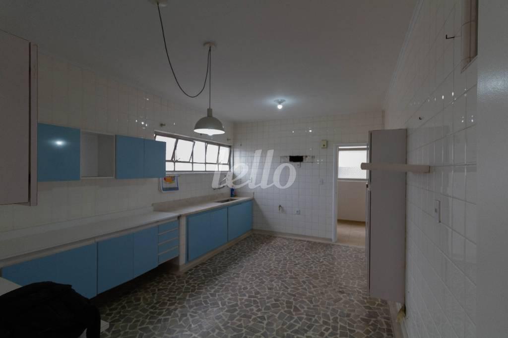 COZINHA de Apartamento para alugar, Padrão com 216 m², 3 quartos e 2 vagas em Mooca - São Paulo