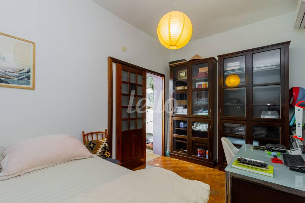 DORMITÓRIO 3 de Apartamento para alugar, Padrão com 132 m², 3 quartos e 1 vaga em Pinheiros - São Paulo