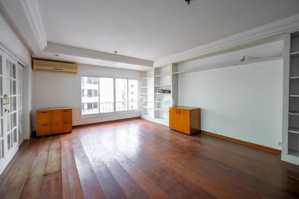 SALA de Apartamento à venda, cobertura - Padrão com 176 m², 2 quartos e 2 vagas em Brooklin Paulista - São Paulo