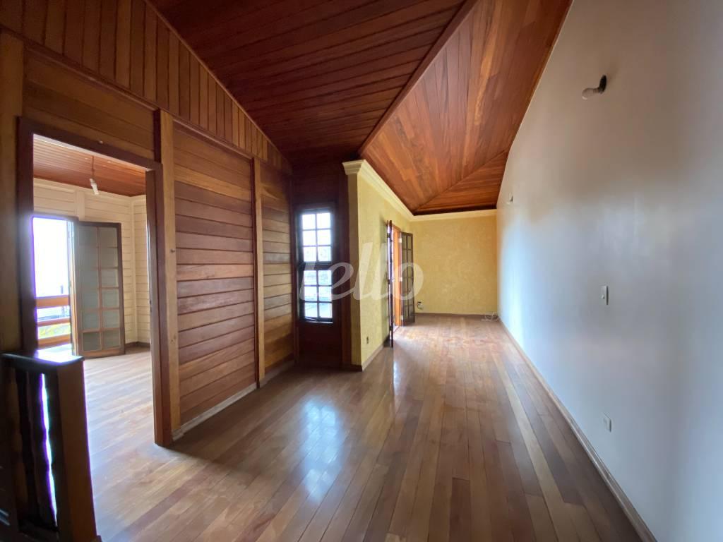 DORMITORIO de Casa à venda, sobrado com 330 m², 3 quartos e 8 vagas em Tucuruvi - São Paulo